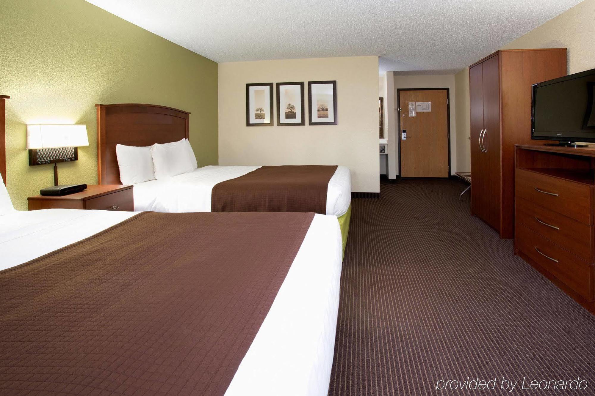 Cobblestone Hotel & Suites - วิสคอนซิน แรพิดส์ ภายนอก รูปภาพ