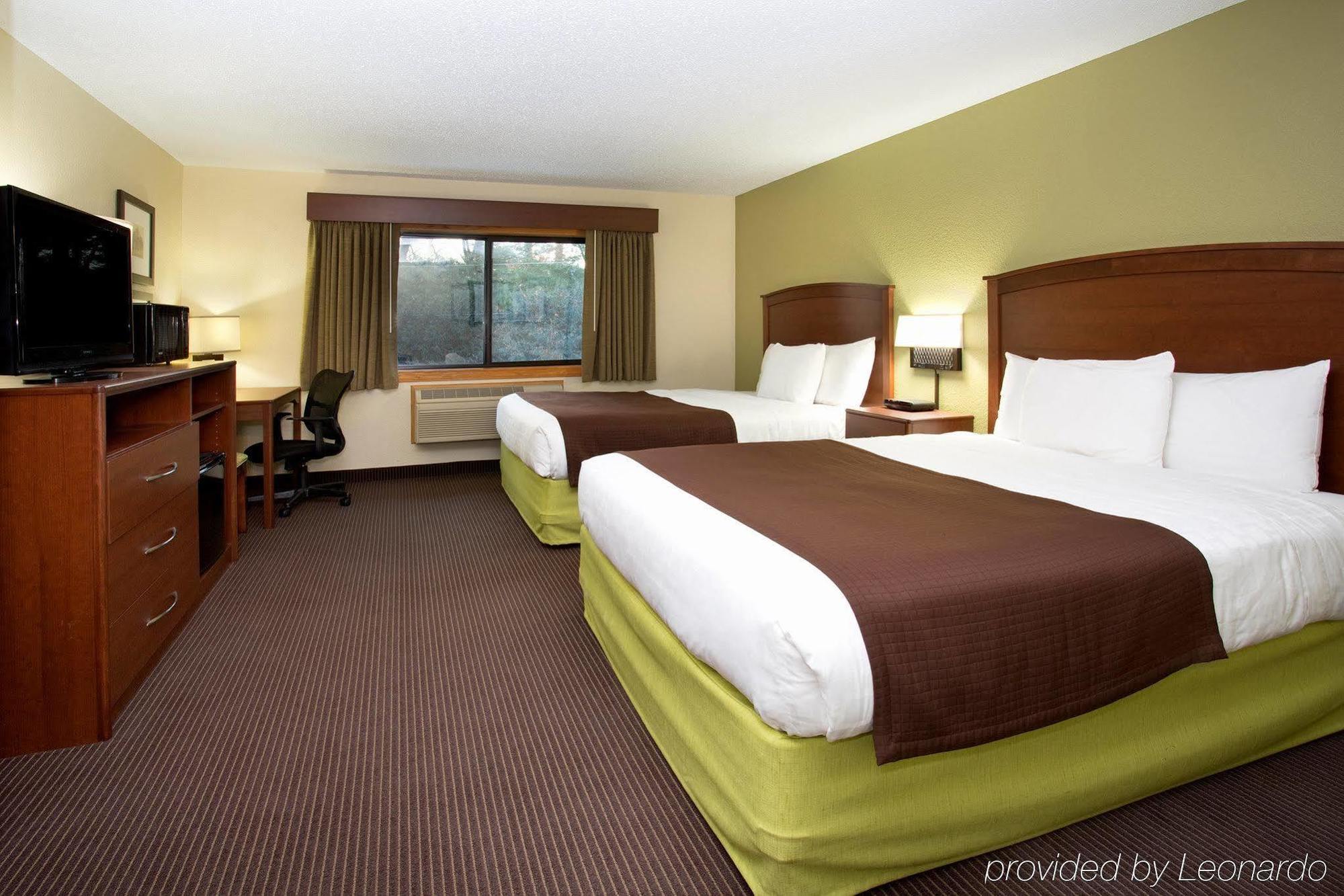 Cobblestone Hotel & Suites - วิสคอนซิน แรพิดส์ ภายนอก รูปภาพ